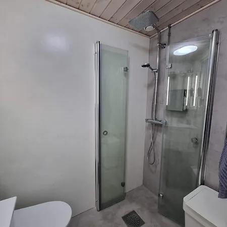 Cozy - Free Parking, Two-room And Fully Equipped Διαμέρισμα