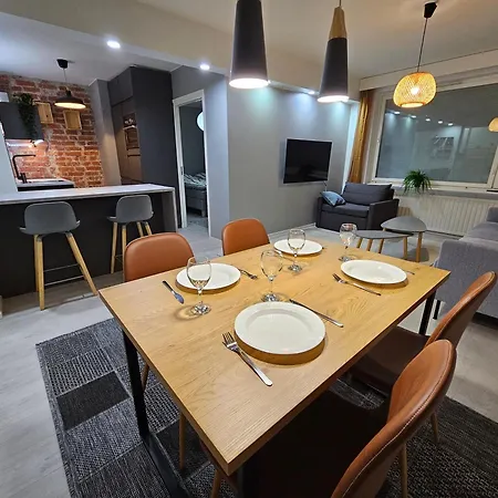 Apartment Cozy - Two-room With Modern Kitchen Tampere